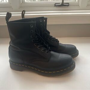 Women’s Black Lace Up Dr. Marten’s